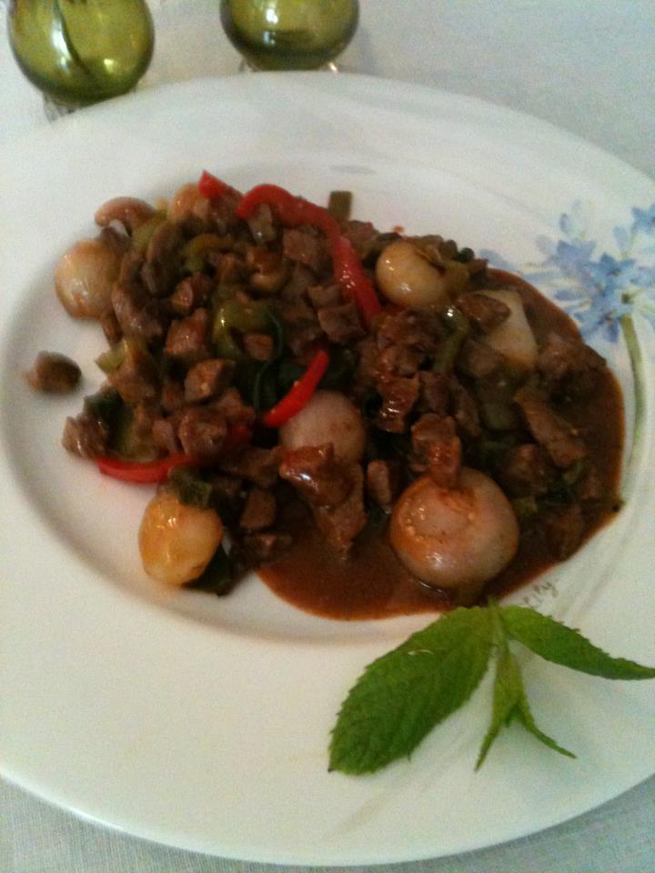 SOYA SOSLU BİBERLİ DANA ETİ Nurlumutfakta